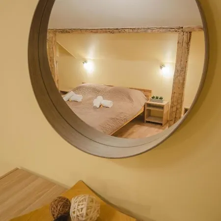 Hotel Veldzes Nams
