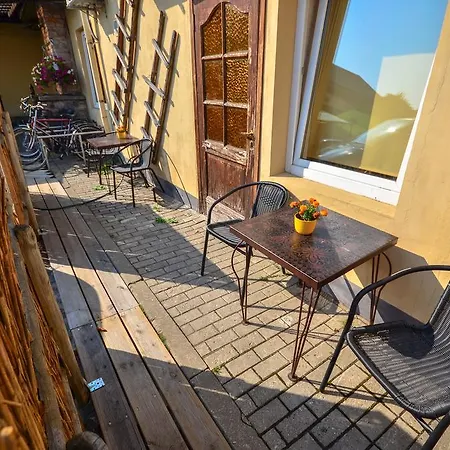 Veldzes Nams Hotel